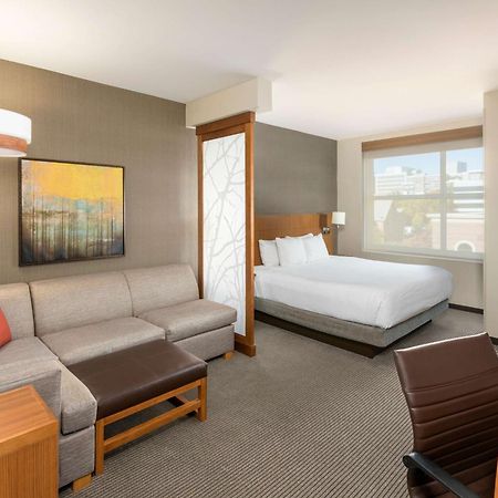Hyatt Place Greenville Downtown Esterno foto