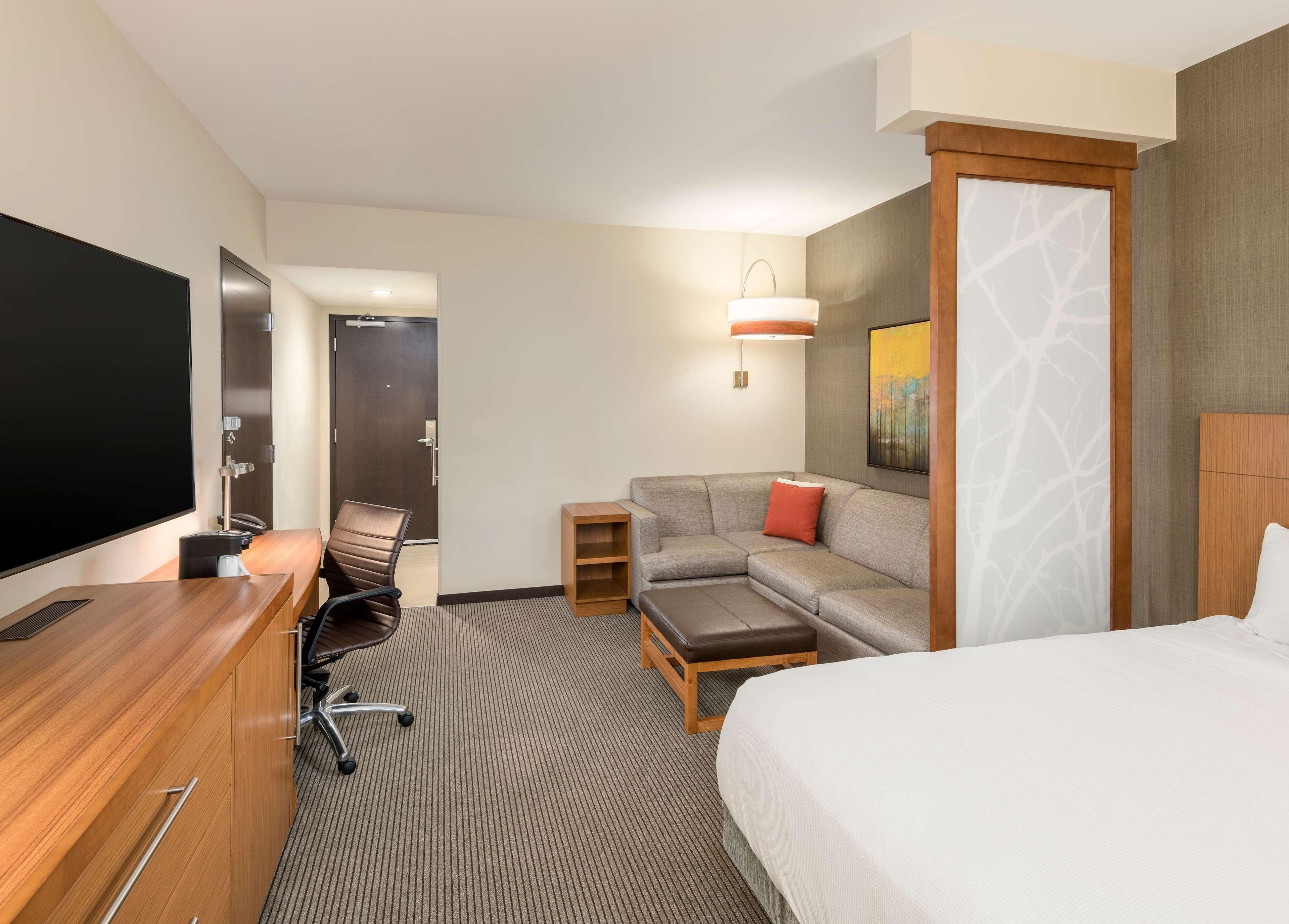 Hyatt Place Greenville Downtown Esterno foto