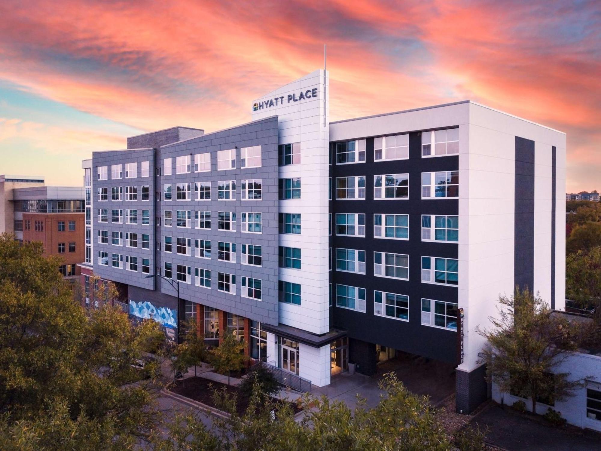 Hyatt Place Greenville Downtown Esterno foto